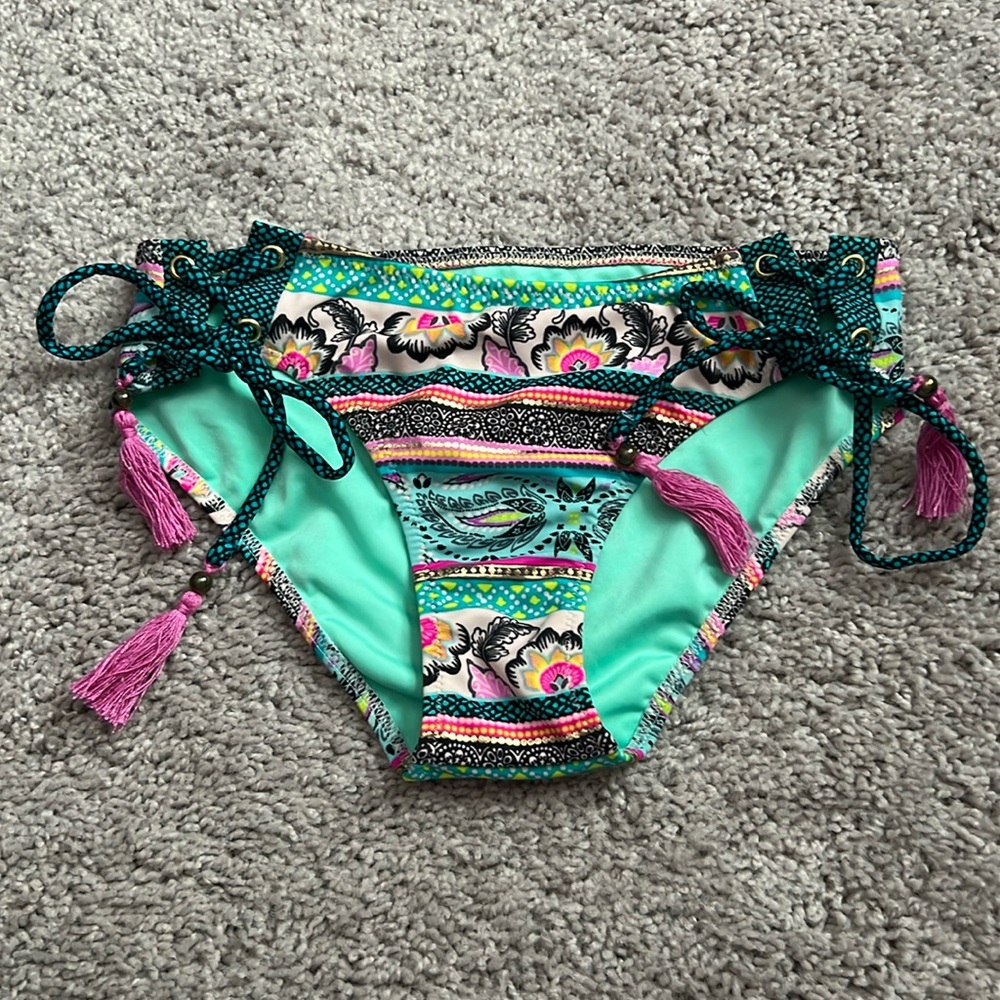 EUC Shade and Shore Side Tie Bikini Bottom - Size Small